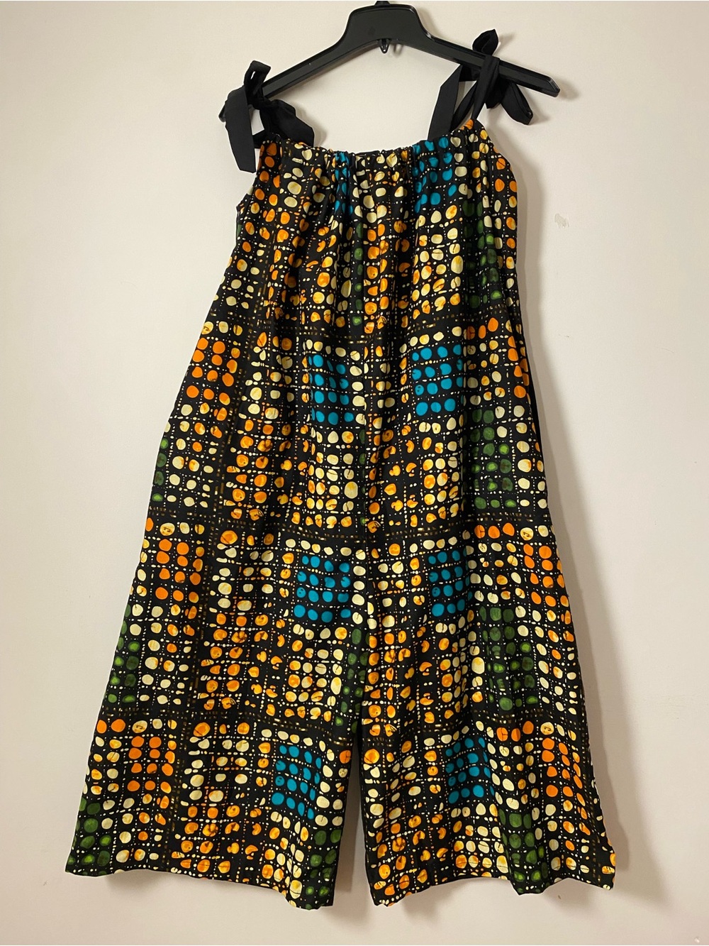 African Ankara Print Wide Leg Capri Jumpsuit with solid black back. Summer Vibe - Picture 12 of 12